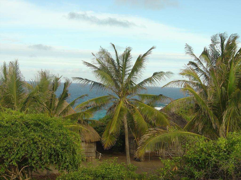 Blue Moon Beach Holiday Resort Inhambane Extérieur photo