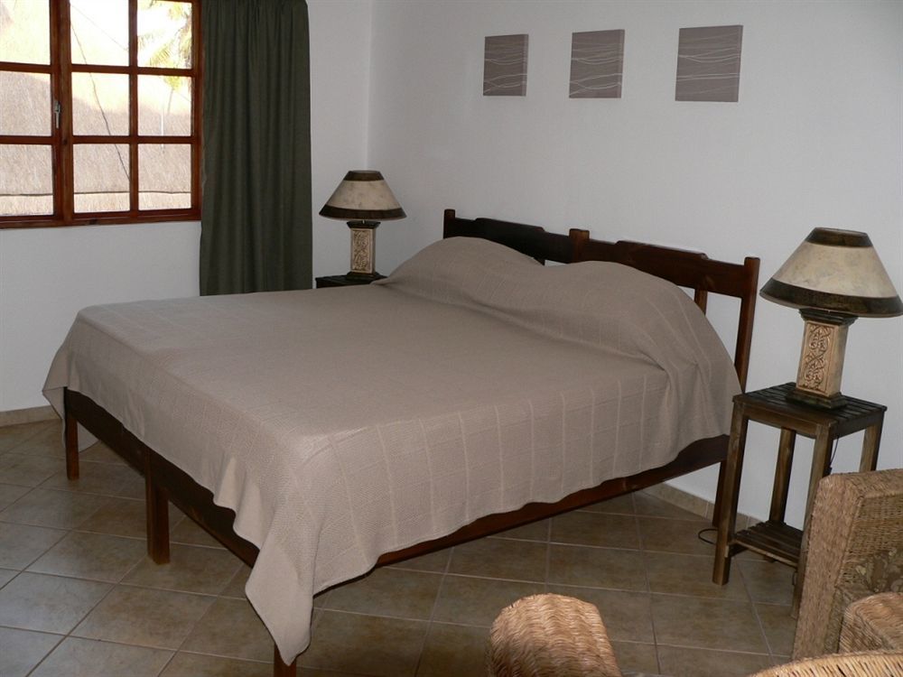 Blue Moon Beach Holiday Resort Inhambane Extérieur photo
